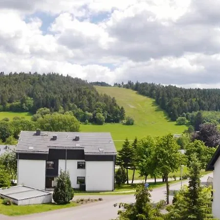 Blumes Bergfrieden Mit Meinecardplus * Willingen (Upland)